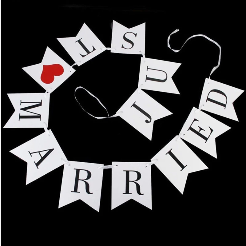 

1set Vintage Wedding Bunting Just Married Photo Booth Prop Wedding Banner Party Wedding Party Decorations