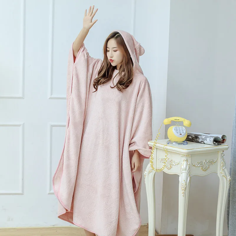 Multi-functional Flannel blanket with Sleeves solid color can be worn hood Warm in autumn and winter pink brown | Дом и сад