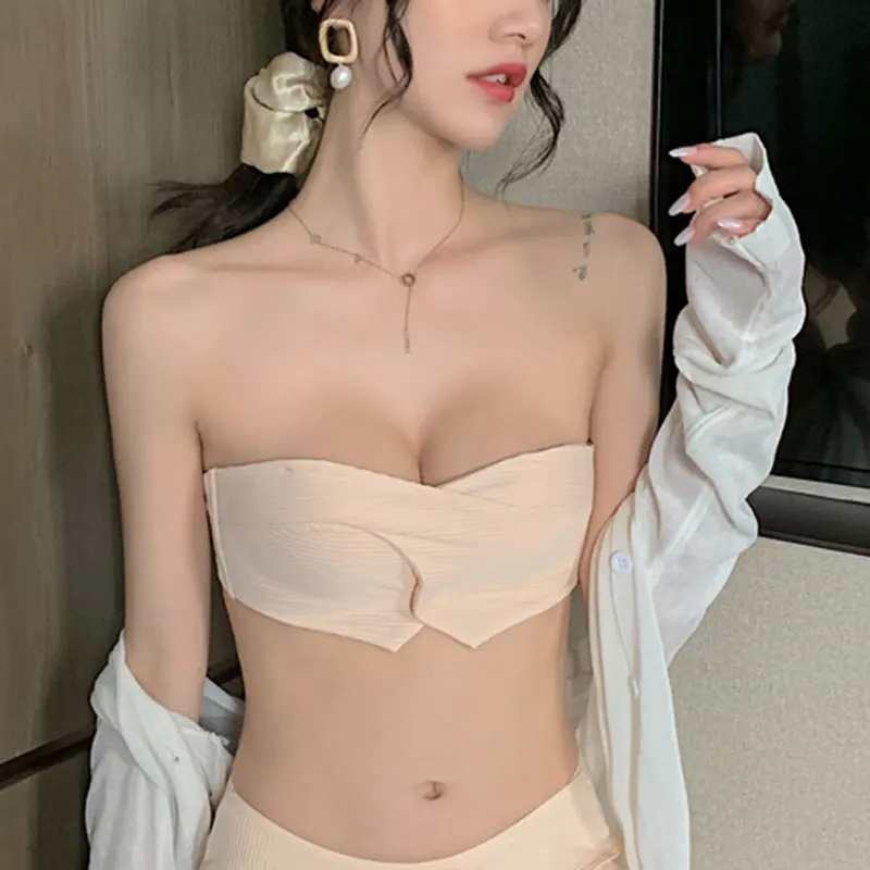 

Latex Cotton Seamless Bra Comfortable Strapless and Non-Slip Wireless Underwearfor Girl Woman FS99