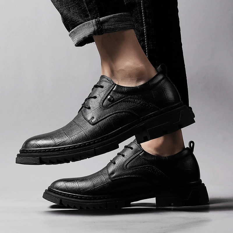 

Man Shoes Genuine Leather Men's business outdoor Formal Footwear lace up Handmade Male social men Wedding shoes big size 47