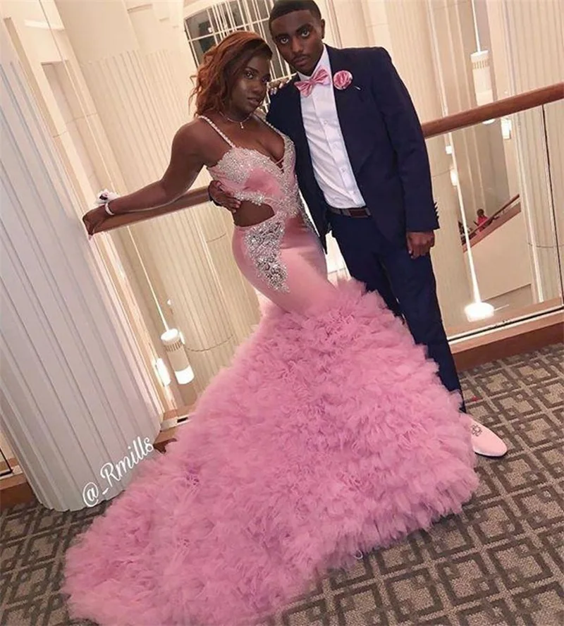 

Pink Plus Size Mermaid Prom Dresses With Beaded Appliques Spaghetti Straps Evening Dress Backless Cut away Sides Tiered Skirt