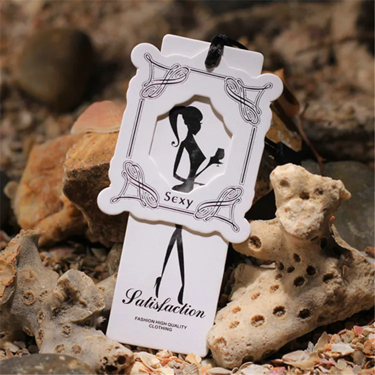 OEM изготовленный на заказ логотип марка одежды печатная бумага цена бирки для