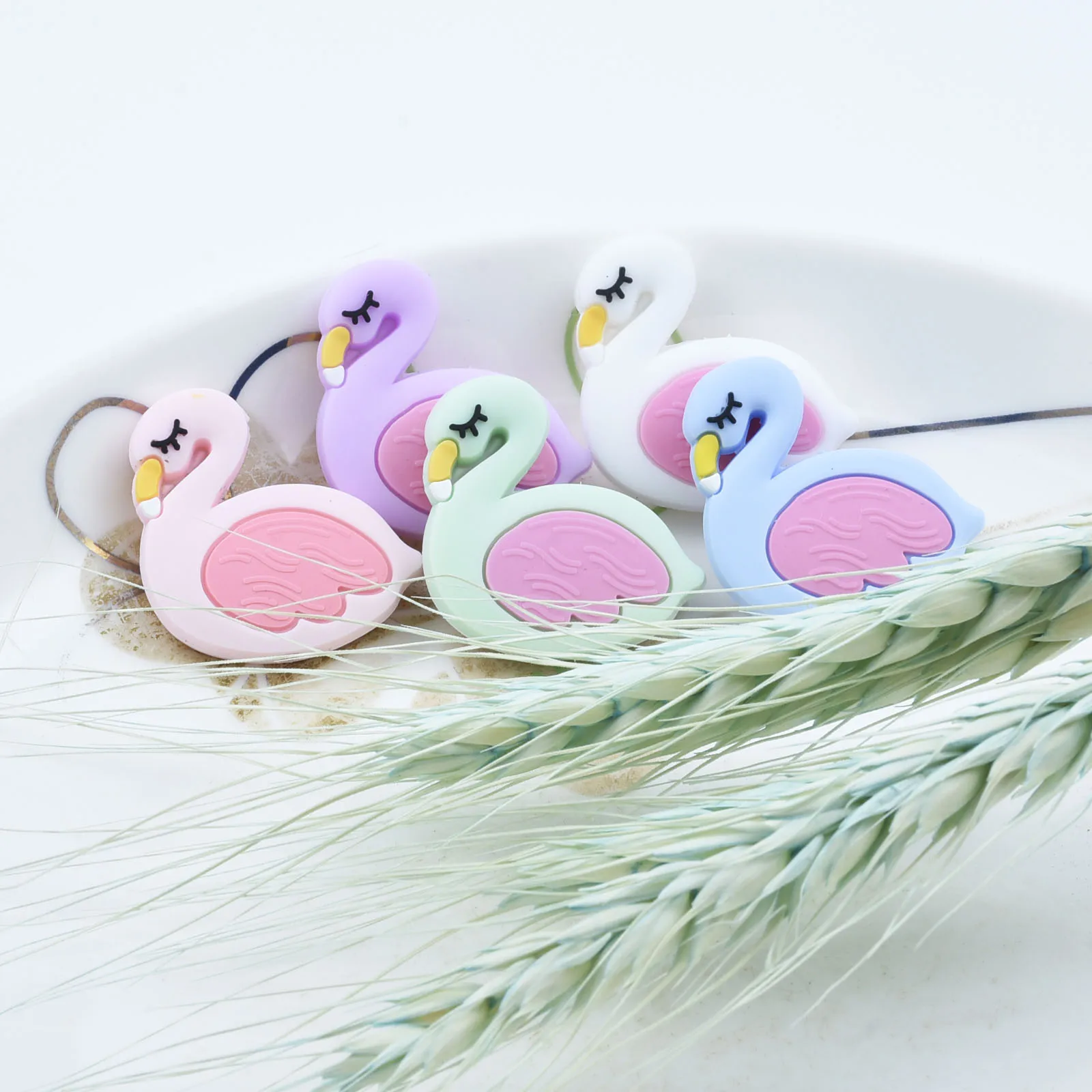 50 шт. милые Лебеди силиконовые бусины Прорезыватель Ожерелье Аксессуар BPA