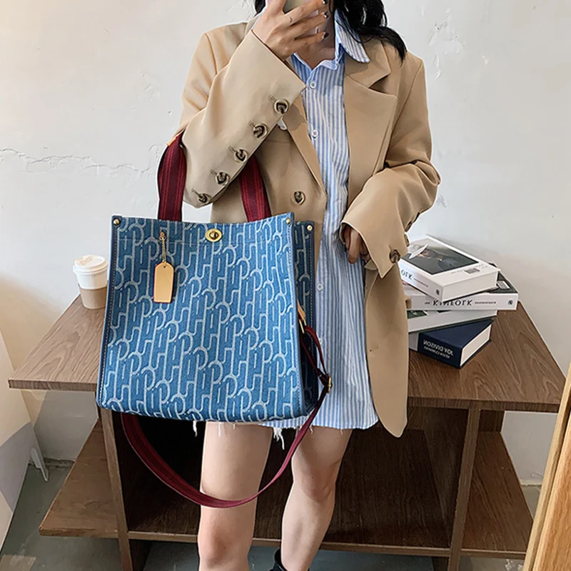 

Vintage Canvas Geometric Print Tote Bag Women's Large Capacity Soft Buckle Shoulder Bag Woman Fashion Travel Handbags For Women