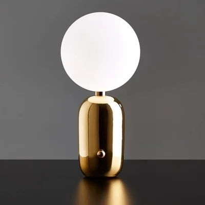 

Прикроватная оригинальная круглая настольная лампа в форме шара, дизайнерская стеклянная сфера для гостиной Северной Европы, настольная л...