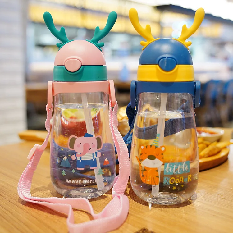 

Hot 1Pc 600ml Baby Kids Children Cartoon Animal School Drinking Water Straw Bottle Sippy Cup With Shoulder Strap Feeding