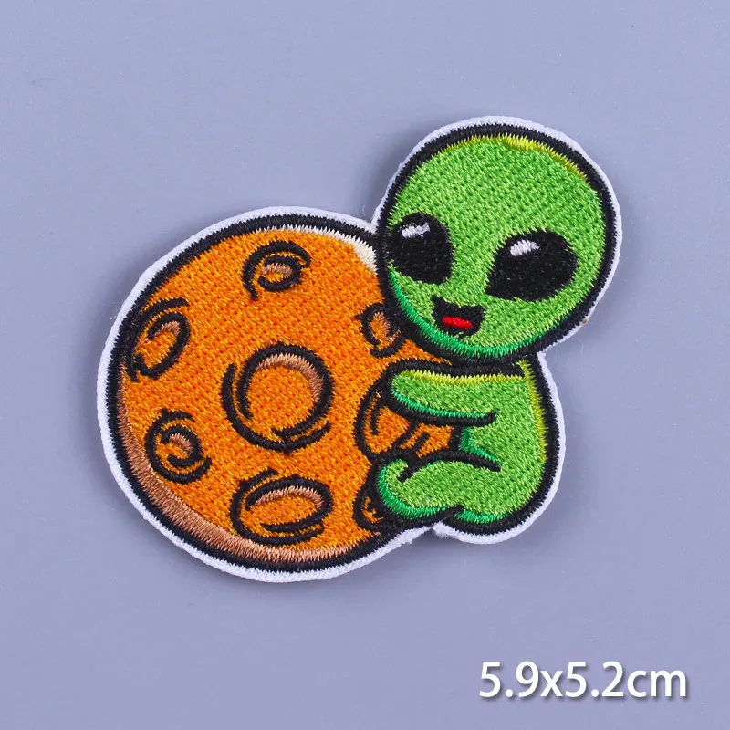Подвеска в виде космонавта и планеты нашивки на одежду Alien UFO термоклейкие | Дом