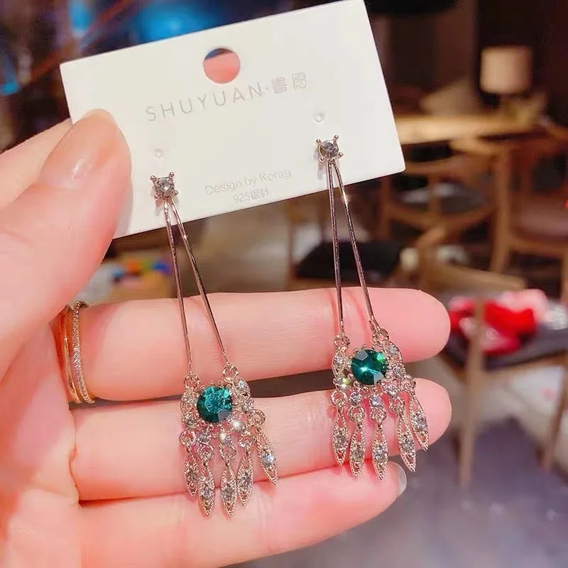

Long tassel pendant green rhinestone earrings elegant female personality fashion earrings hanging earrings wedding accessories