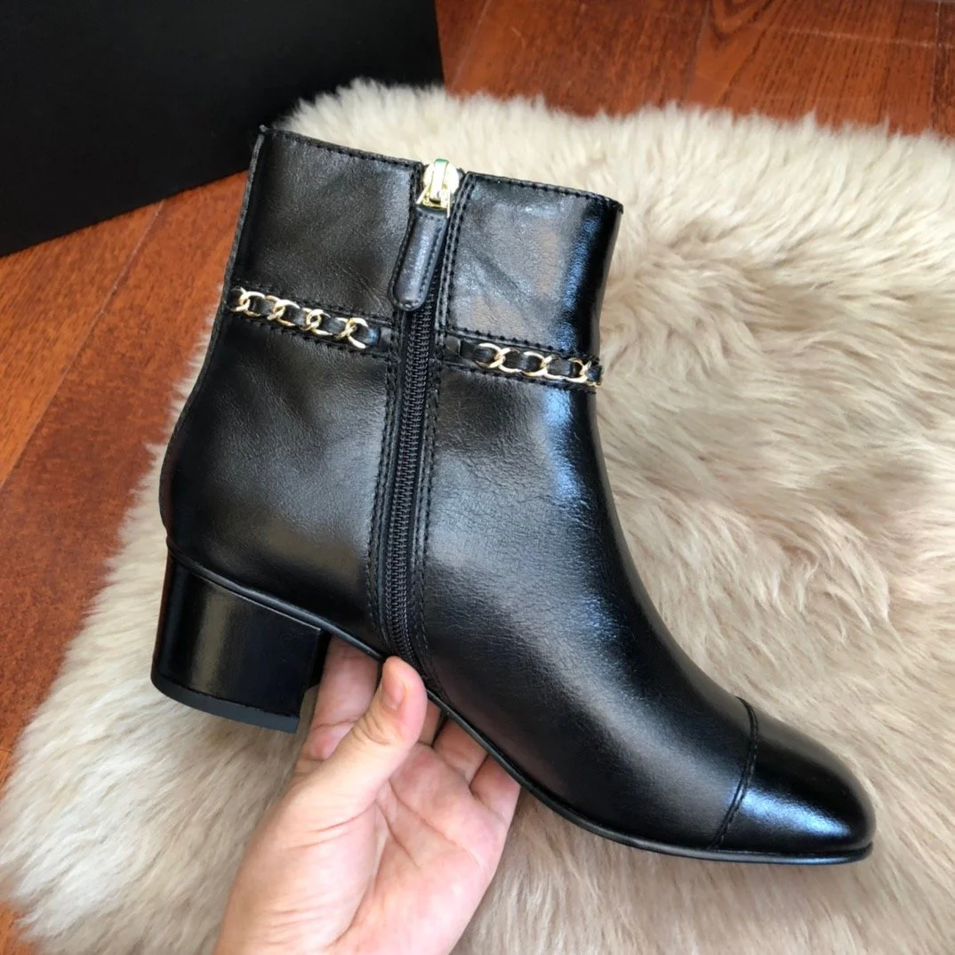 

Hot Selling Women's Best Quality Whole Network Leather Martin Boots Women's Shoes Designer Simple Women's Shoes Ins Fashion2020