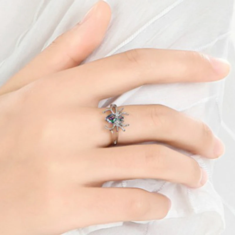 

Personality Rings For Women Colourful Spider Pattern Design Shiny Zircon Silver Color Luxury Fashion Fingers Accessories
