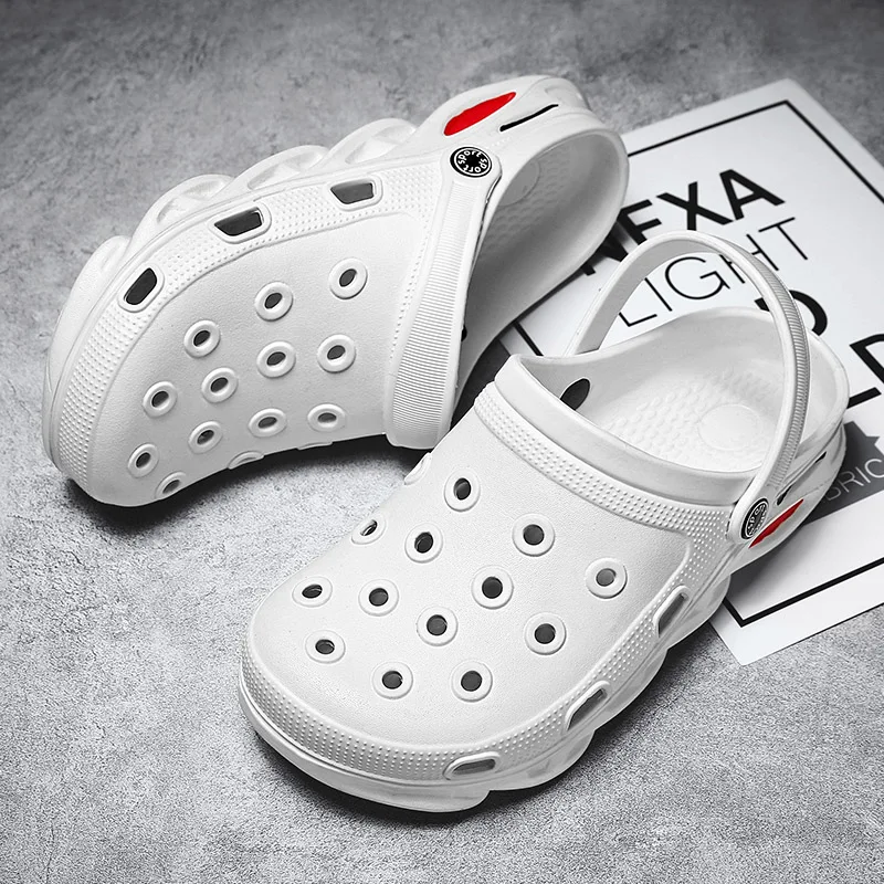 

Garden Galoshes Slippers For Men Casual Summer Shoes 2021 Men'S Luxury Man Clapper Men's Sneaker Beach Sports Sandals