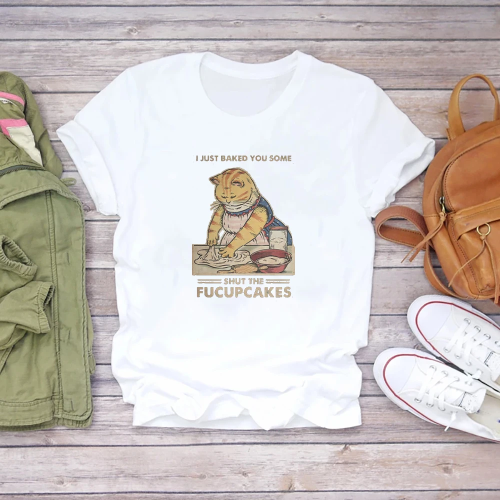 

Baked Some Fucupcakes Vintage Baking Cupcakes Gift T Shirt Blanc Junior Ulzzang Tumblr Femme Want Kpop T-shirt Tumblr