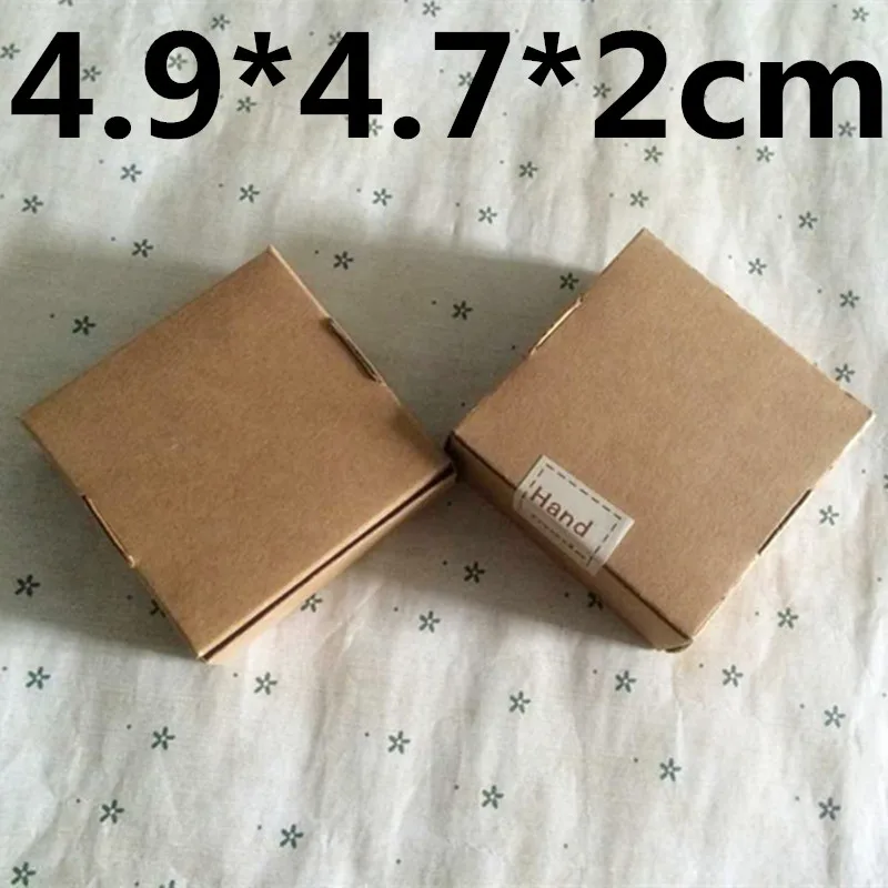 

50 шт 4,9*4,7*2 см бумажная коробка конфет свадебный подарок для гостей свадебные сувениры и подарки коробки для вечеринок Новый год Рождество