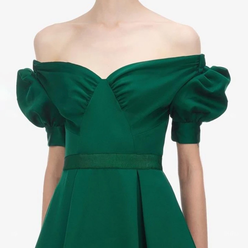 TWOTWINSTYLE Винтаж Ruched Для женщин платья с вырезом лодочкой Фонари короткий рукав