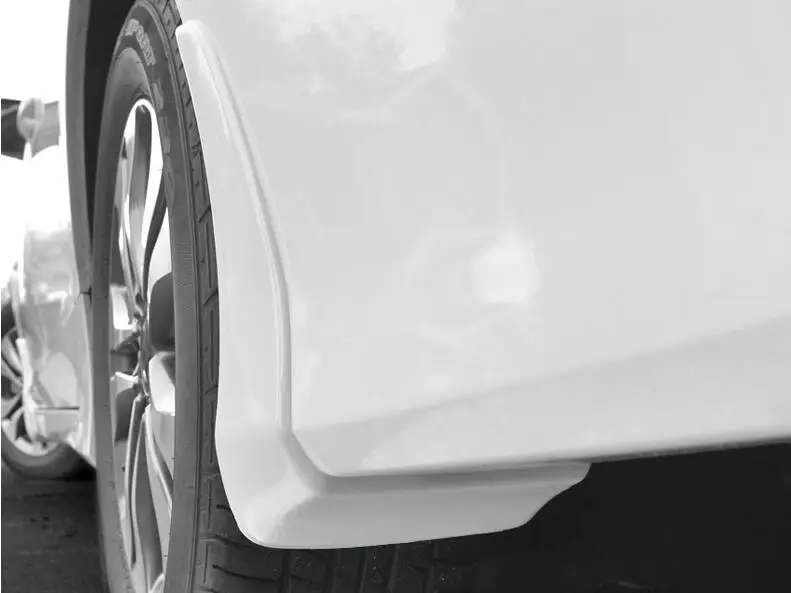 Для Honda Accord 2018-2019 с цветными брызговиками брызговики передние и задние щитки от