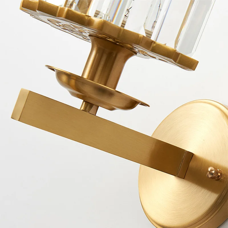 

American Vintage Copper Wall Lamp AC90-260V Postmodern Elegant Crystal Light Fixture Hotel Bedroom Hallway Lighting Decoration
