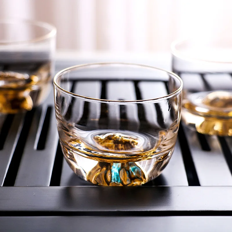 

Creative Japanese kungfu tracing Phnom Penh Tibetan gold tea ceremony glass master cup teacup glass