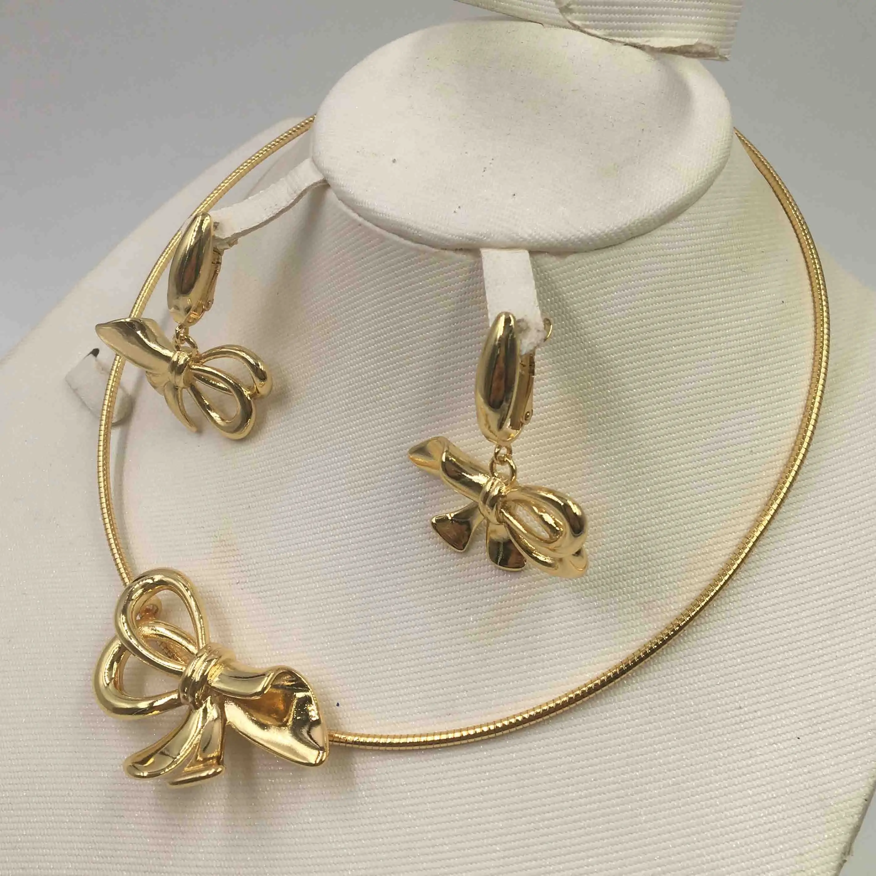 Лидер продаж Модный свадебный комплект ювелирных изделий из Дубая Африки