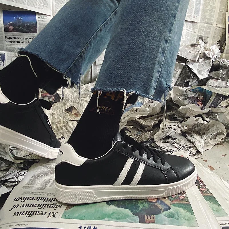 

Женская Белая обувь; Мужская повседневная обувь для скейтбординга; Обувь на плоской подошве; Chaussure Homme; Спортивные кроссовки для отдыха; Дыша...