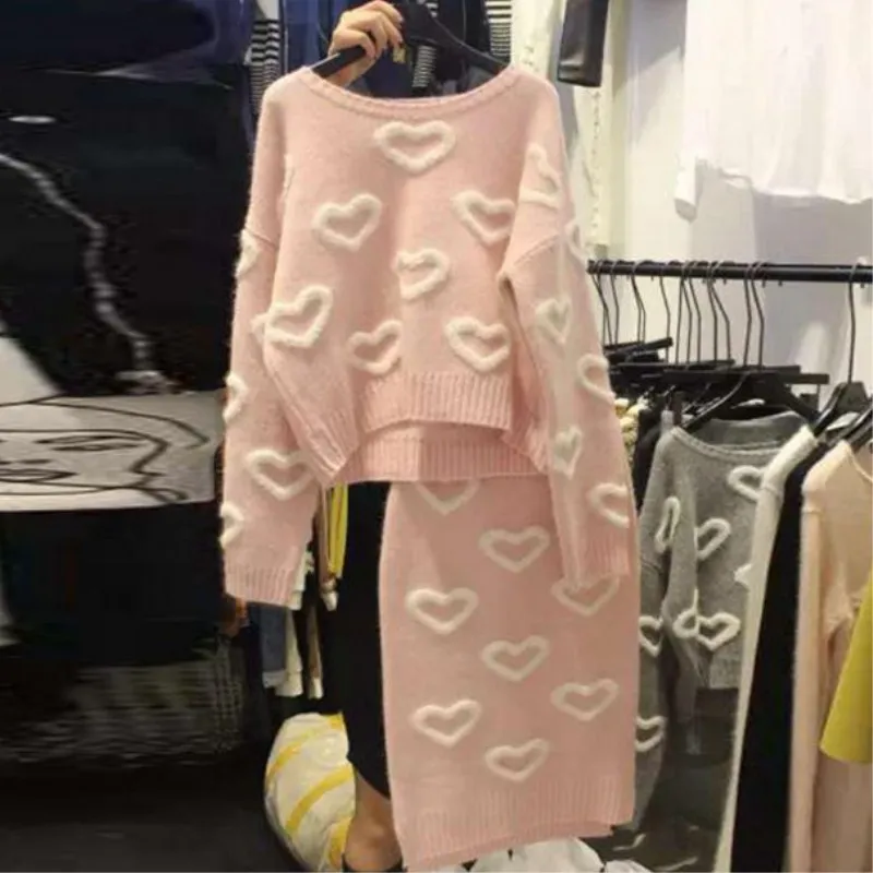 

Dongdaemun, South Korea 2020 autumn and winter new love pullover sweater with casual skirt two-piece knitted suit