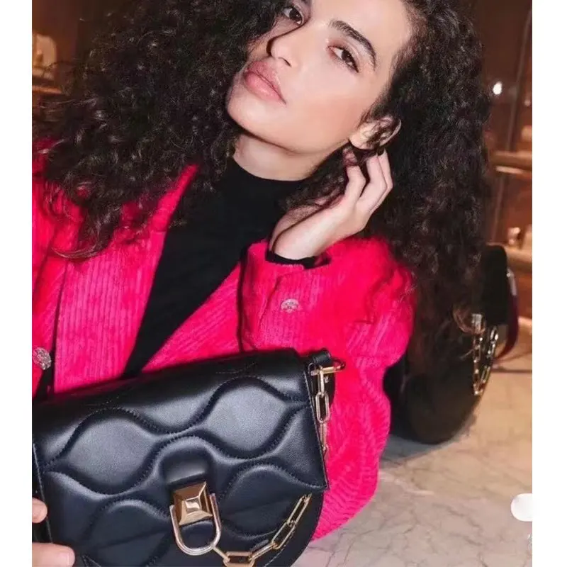 

Luxury fashion ladies semicircular saddle bag 2021 new contrast color stitching leather shoulder bag ladies handbag