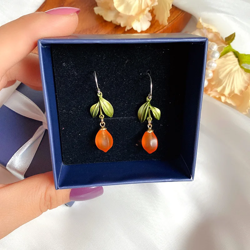 Женская Брошь в виде цветка оранжевого стекла на осень и зиму