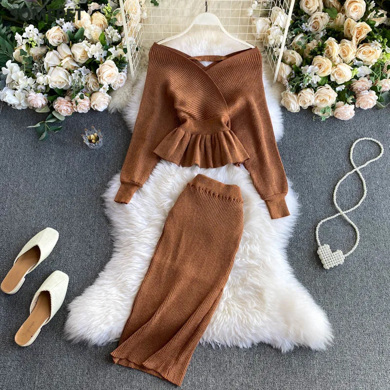 

Autumn Women Shiny Knitting Skirts Sets Ruffles Long Sleeves Wool Warm Sweater knitted Two Pieces Set Women