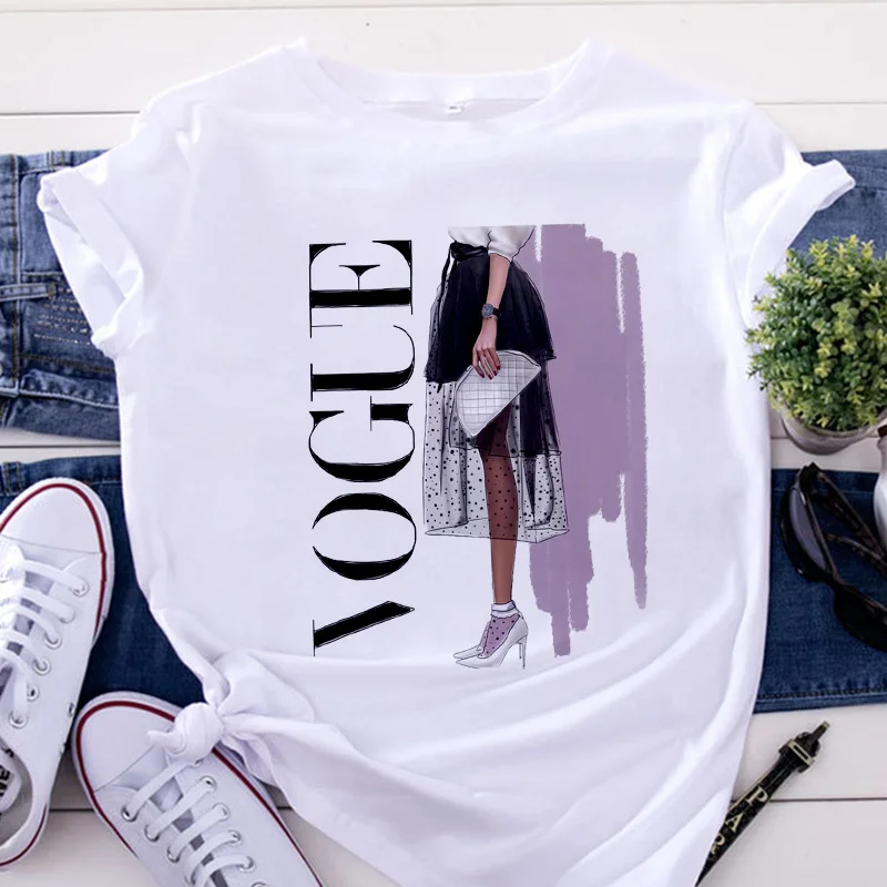 

Kawaii Hunter X Hunter Women's T-shirt Funny Summer Tops Cartoon HISOKA MOROW Graphic Tees Harajuku Anime Hot T-shirt Women Tops