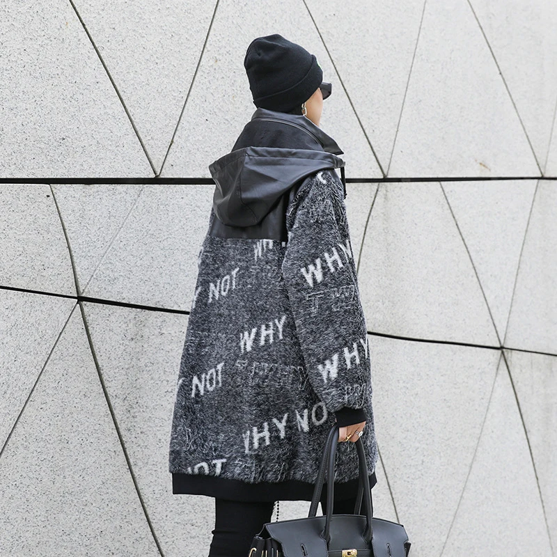 

Patchwork Letter Sweatshirt For Women Stand Collar Long Sleeve Thick Oversized PU Sweatshirts Female Fashion New Winter V944