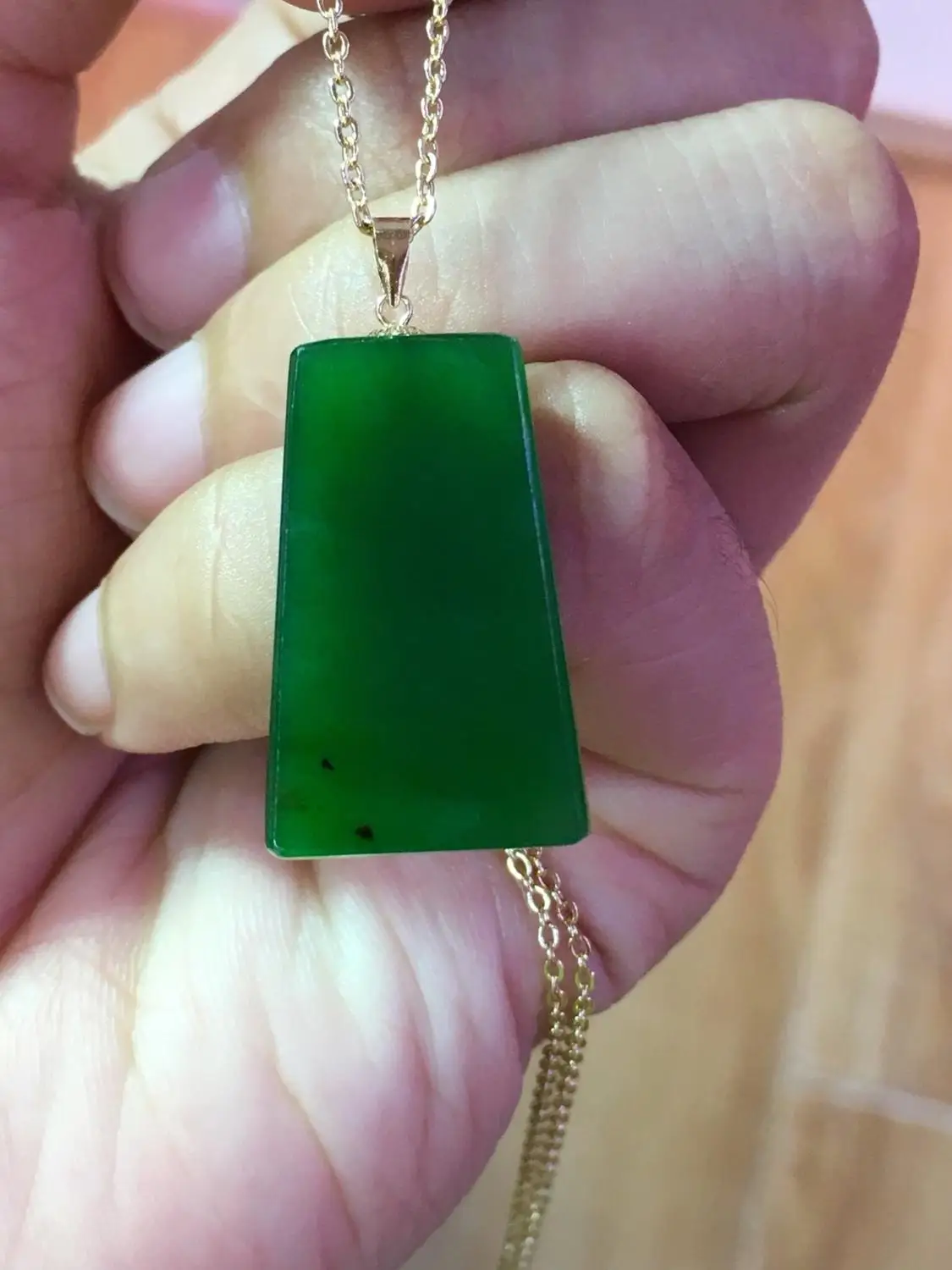 Натуральные густые волнистые кулон из яшмы благословение все эффективным