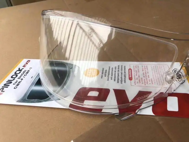 Прозрачный противотуманный патч для мотоциклетного шлема универсальный