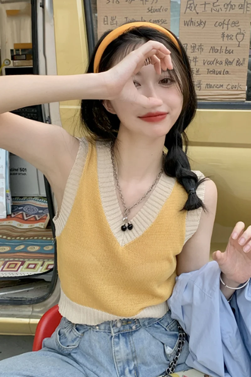 Женский трикотажный жилет без бретелек с V-образным вырезом | Женская одежда