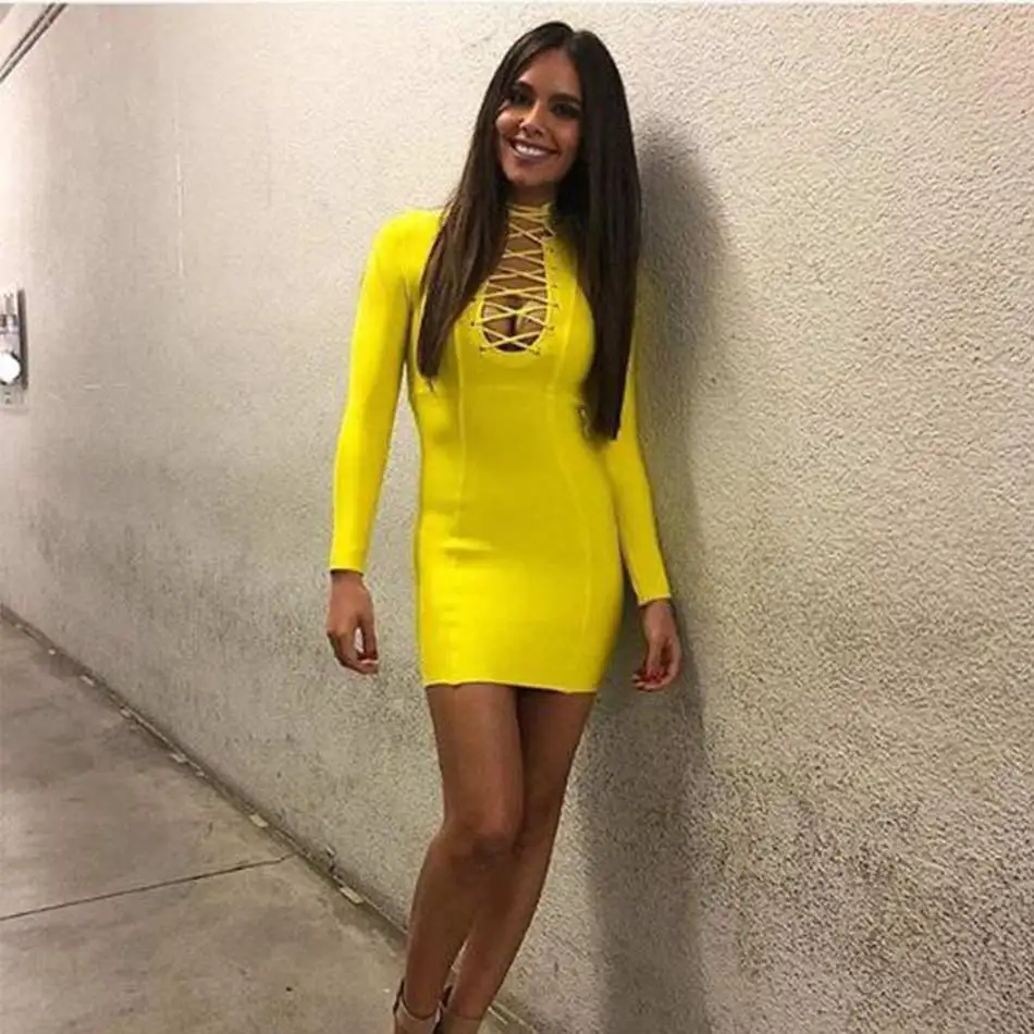 Женское Короткое облегающее платье с V-образным вырезом длинным рукавом и