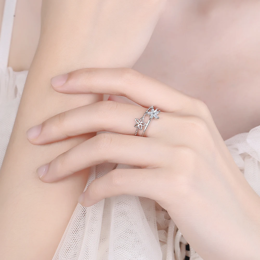 

925 Sterling Silver New Women's Fashion Jewelry High Quality Crystal Zircon Simple Hollow Flower Open Size Adjustable Ring