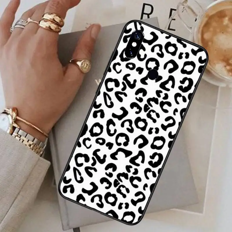 

Black and white Checkered pattern Phone Case For Xiaomi Redmi note 7 8 9 t max3 s 10 pro lite funda coque shell cover