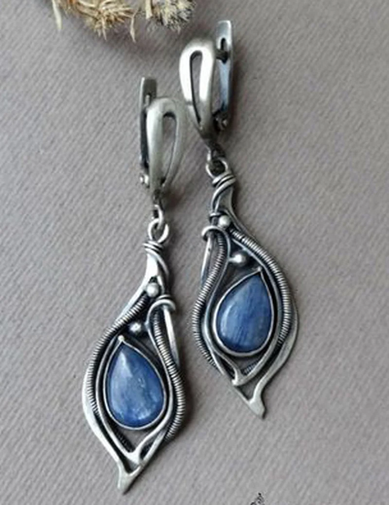 

Antique Teardrop Shaped Dark Blue Stone Drop Earring Vintage Jewelry Silver Color Metal Hollow Party Personality Earrings