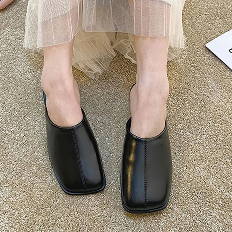 

Spring Summer Fashion Women's Lazy Toe Slipper Low Outdoor Muller Sandals Ladies Square Head Slides Women Plus Size