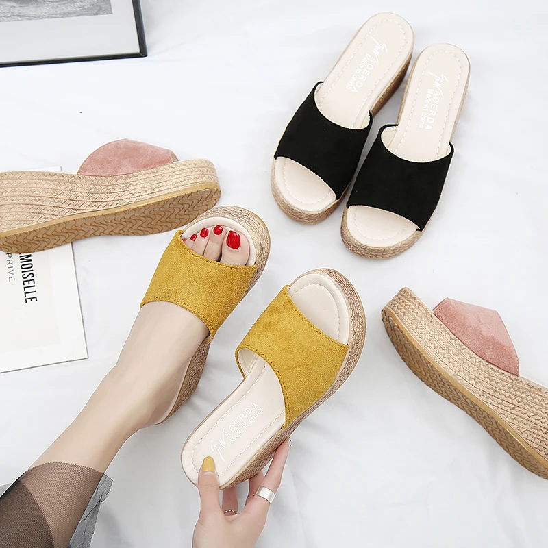 

2021 new slippers, women's summer fashion, Korean style wedge sandals, thick-soled high-heeled platform slippers sandals