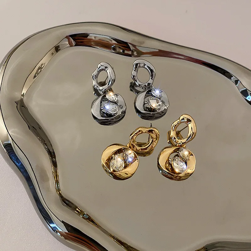 

Minar Delicate Shinning Rhinestone Pendant Earrings for Women Gold Silver Color Alloy Hollow Round Dangle Earrings Oorbellen