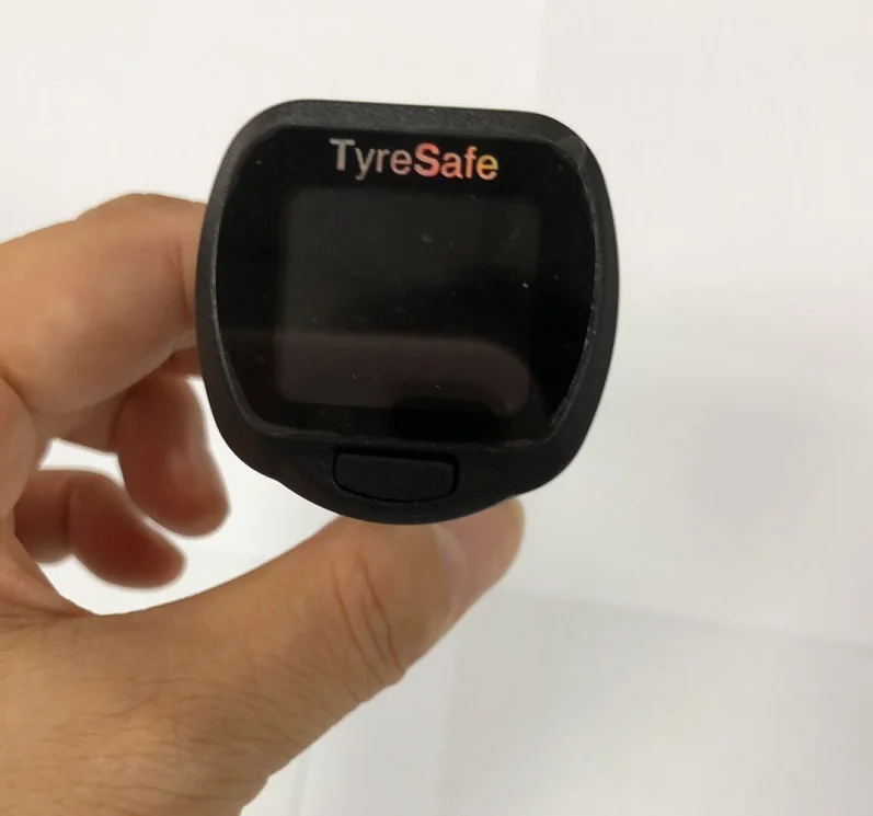 Лидер продаж Tyresafe TP500 TPMS с USB разъемом 4 внешних датчика могут отображать давление