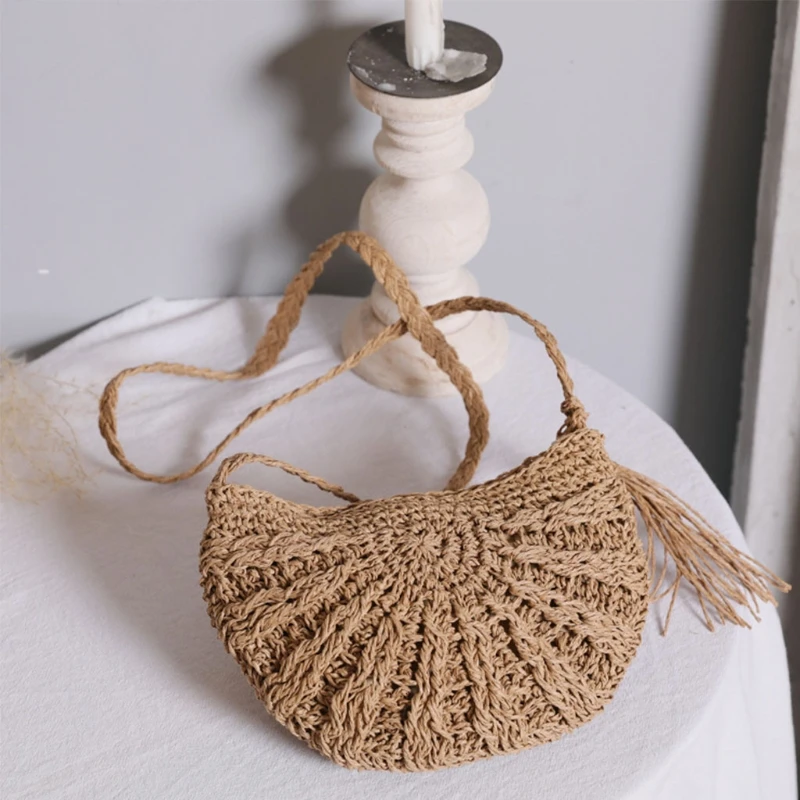 

Fashion Designer Half Round Straw Bags for Women Summer Beach Rattan Bag Woven Half-Moon Crossbody Handbags Hobo Pouch