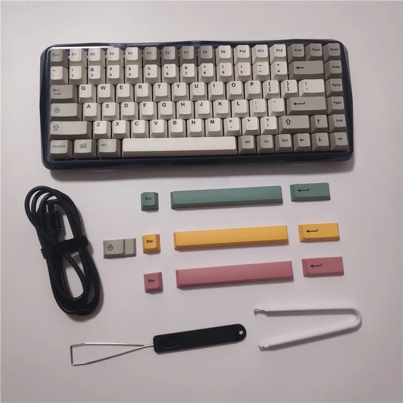 

SK84 Hotswap Keyboards with TTC ACE Switches Bluetooth 5.0 wirless 84 mechanical keyboard