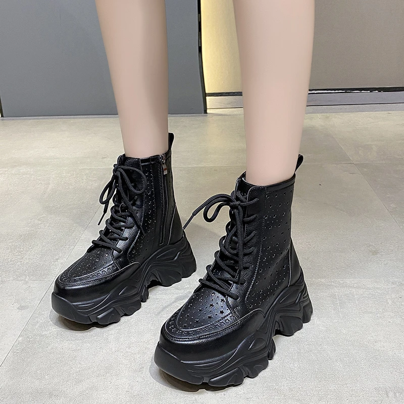

High Top Shoes Women 2021 New Fashion Thick Bottom Breathable Hollow Out Vulcanized Shoes Women Platform Sneakers Zapatos Mujer