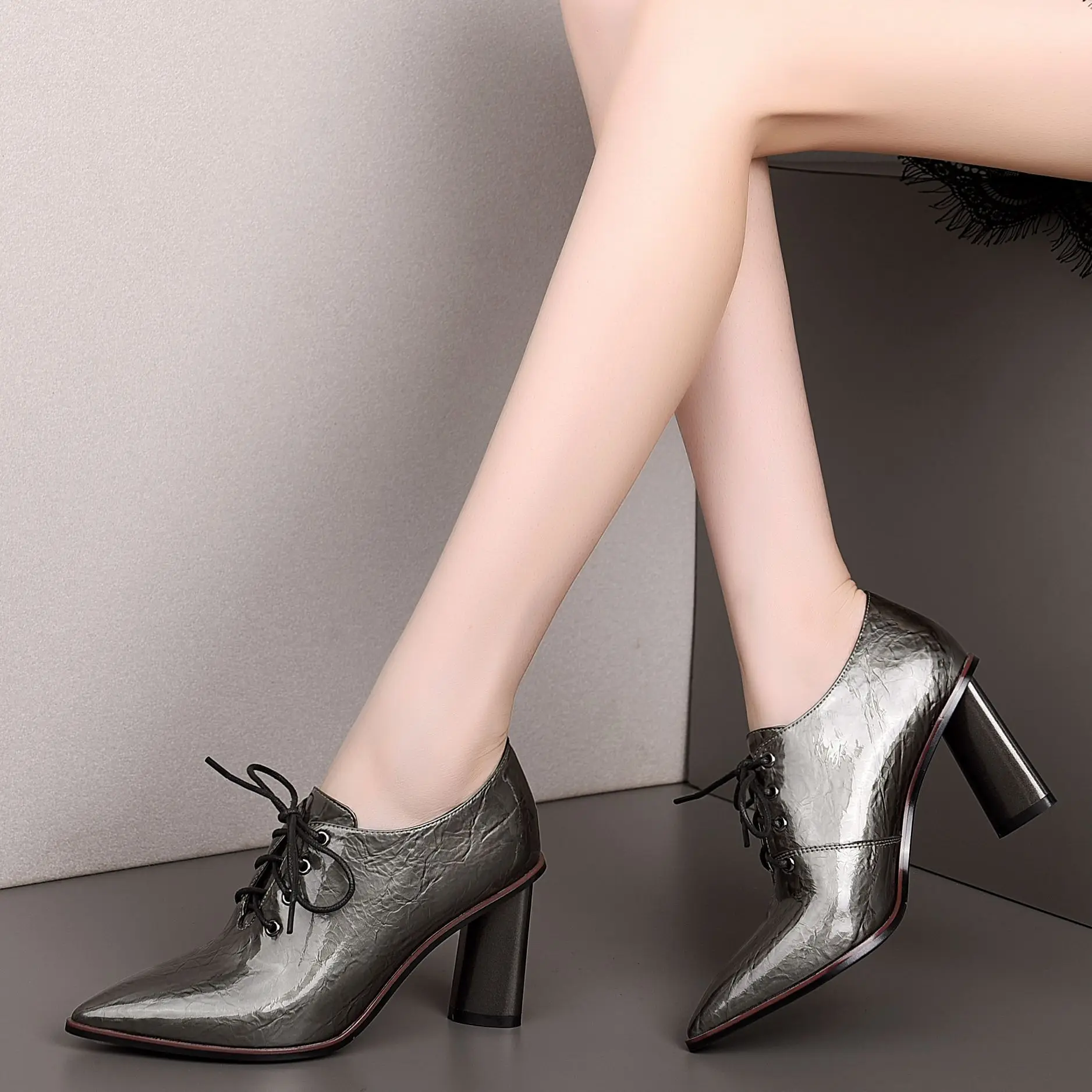 

Ladies Shoes High Quality Solid Patent Leather Pointed Toe Fashion Brand High Heels Women Shoes Fashion Women Pumps Sandals