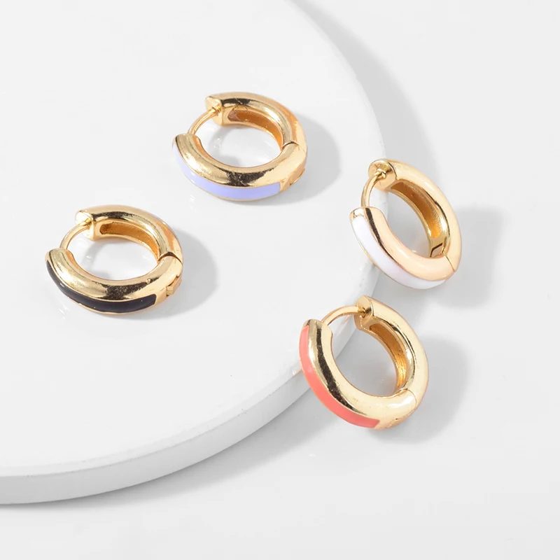 

1 Pair Women Geometric Round Earrings Ear Buckle Small Ear Circle Enamel Earrings Fashion Popular Jewelry