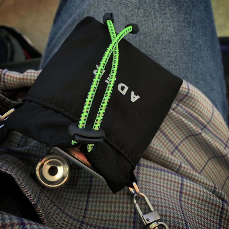 

Korean Design Mini Crossbody Bag Ins Fashion Nylon Mini Bag Unisex Street Style K Pop Messenger Bag Party Club Bags