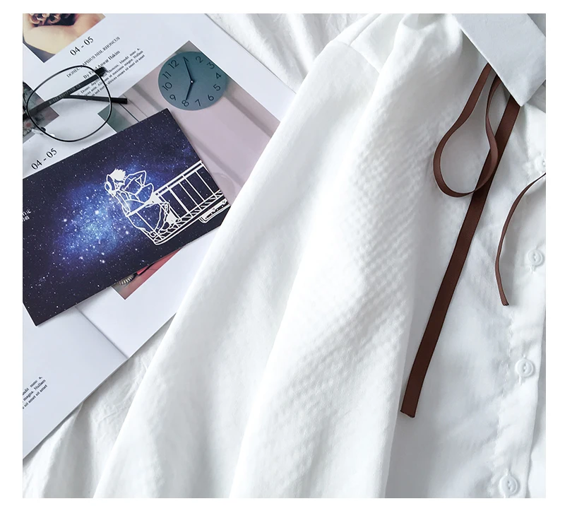 Женская блузка белого и голубого цвета с длинным рукавом лето-осень 2020