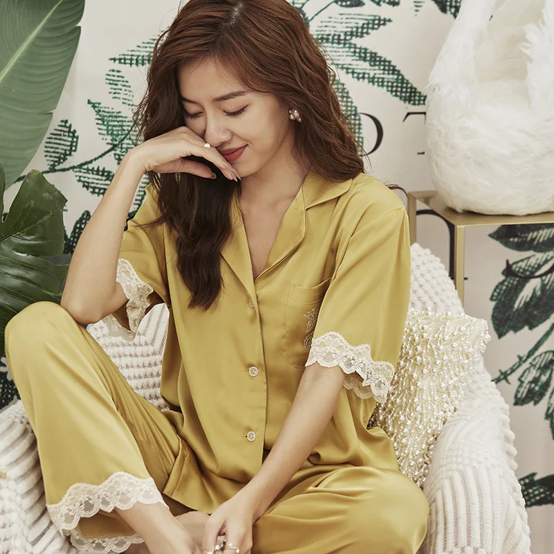 

3Pieces New Spring Autumn Summer Long Short Trousers Sleeve Pajamas Sets With Lace Cross Swan Print Satin Pyjamas Hot