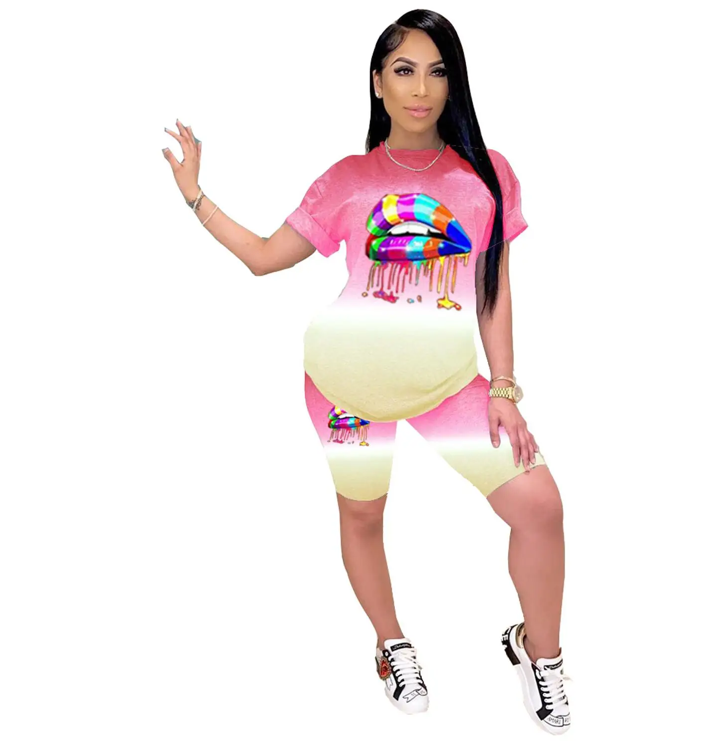 

Summer 2020 hot style women's suit fashion sport colorful lip gradient printed round neck short-sleeved shorts two-piece suit