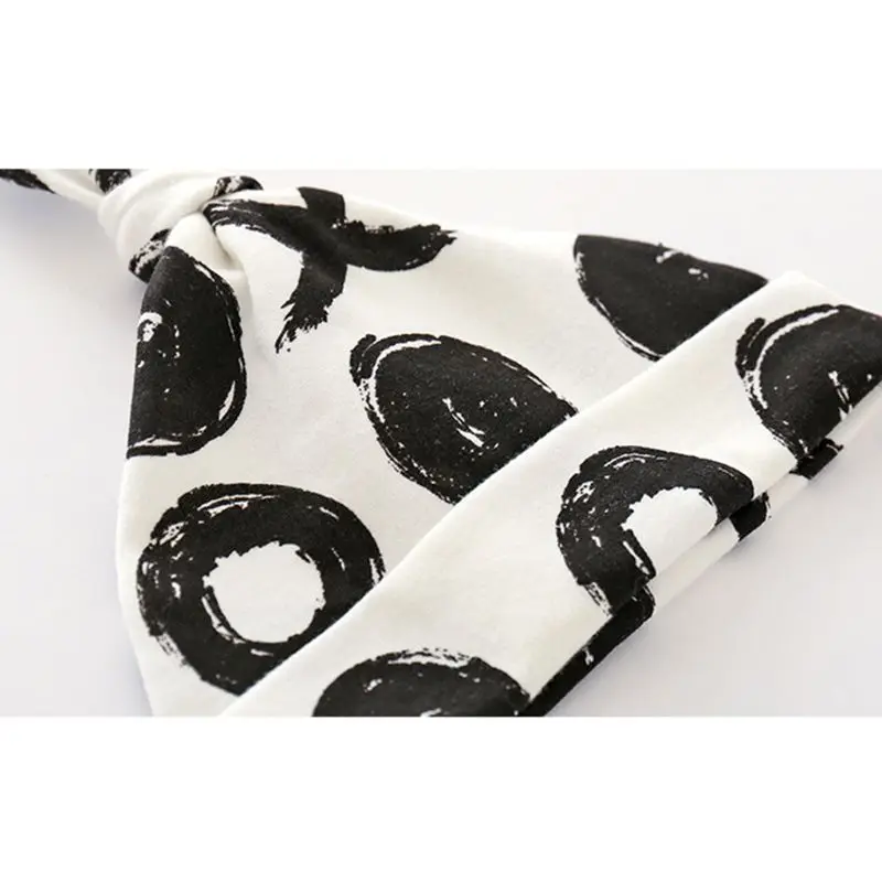 

2Pcs/Set Cartoon Printing Infant Swaddle Blankets with Caps Newborn Baby Boy Girls Receiving Wraps Beanie Sleepsack Hat Set Soft